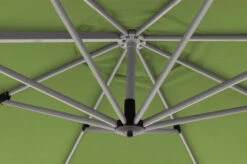 DOPPLER Active Pendelschirm, Fresh Green, Alu/Polyester, 370cmx210 Cm, Mit Kurbel, 360°-drehbar -Ausgewählte Geschäfte Für Garten- Und Outdoor-Produkte 12 22346.jpg